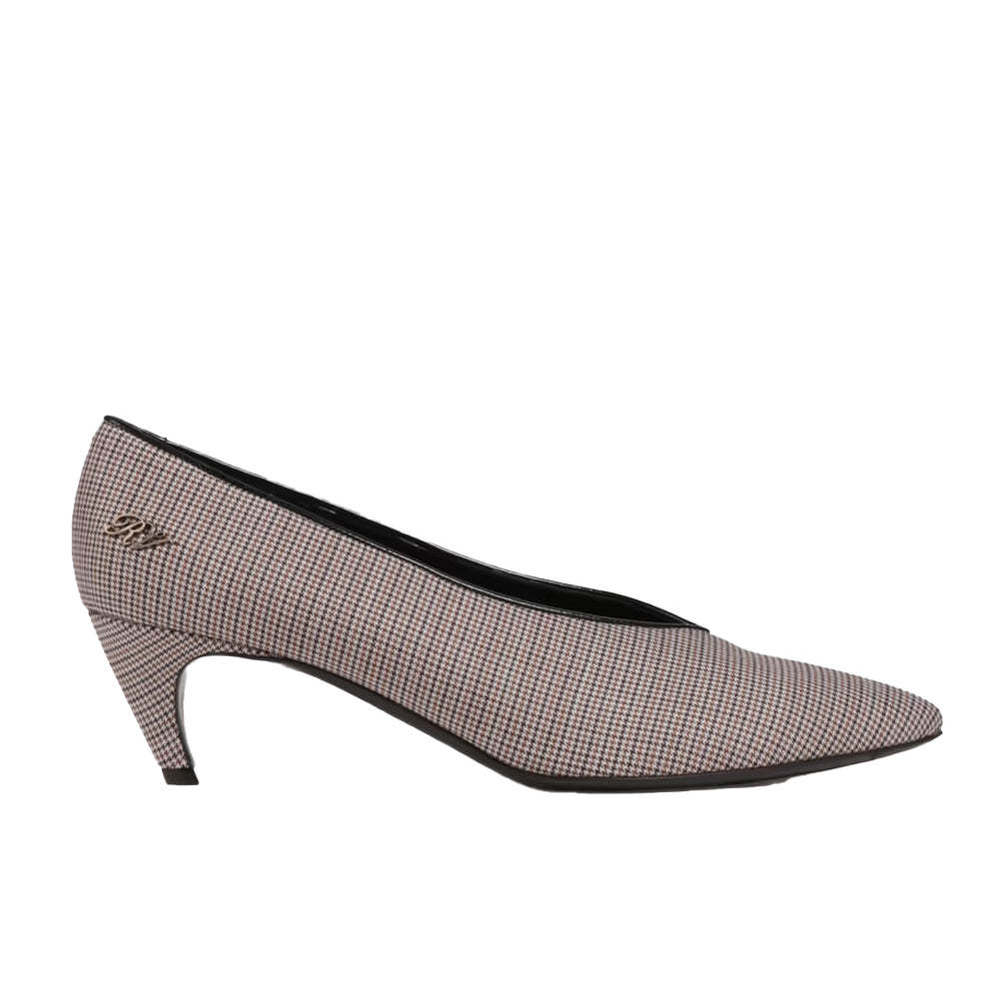 Roger Vivier Women's Houndstooth Flannel Pumps in Black Brown